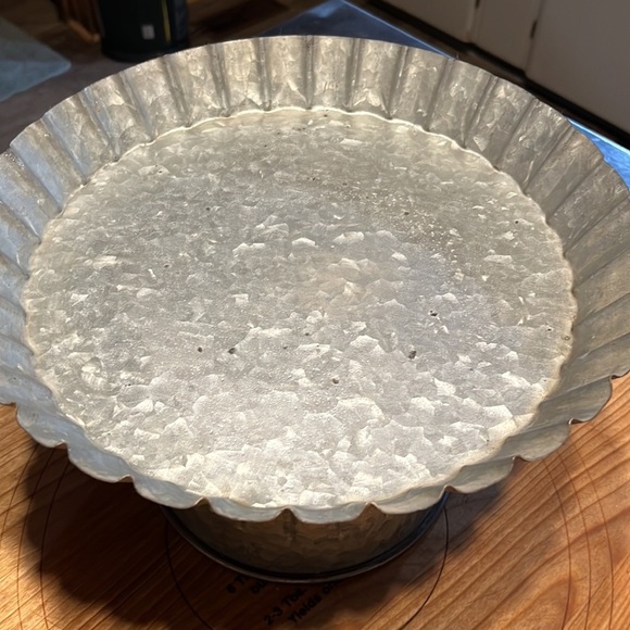 Rustic galvanized tin cake dessert stand. New - Picture 2 of 2